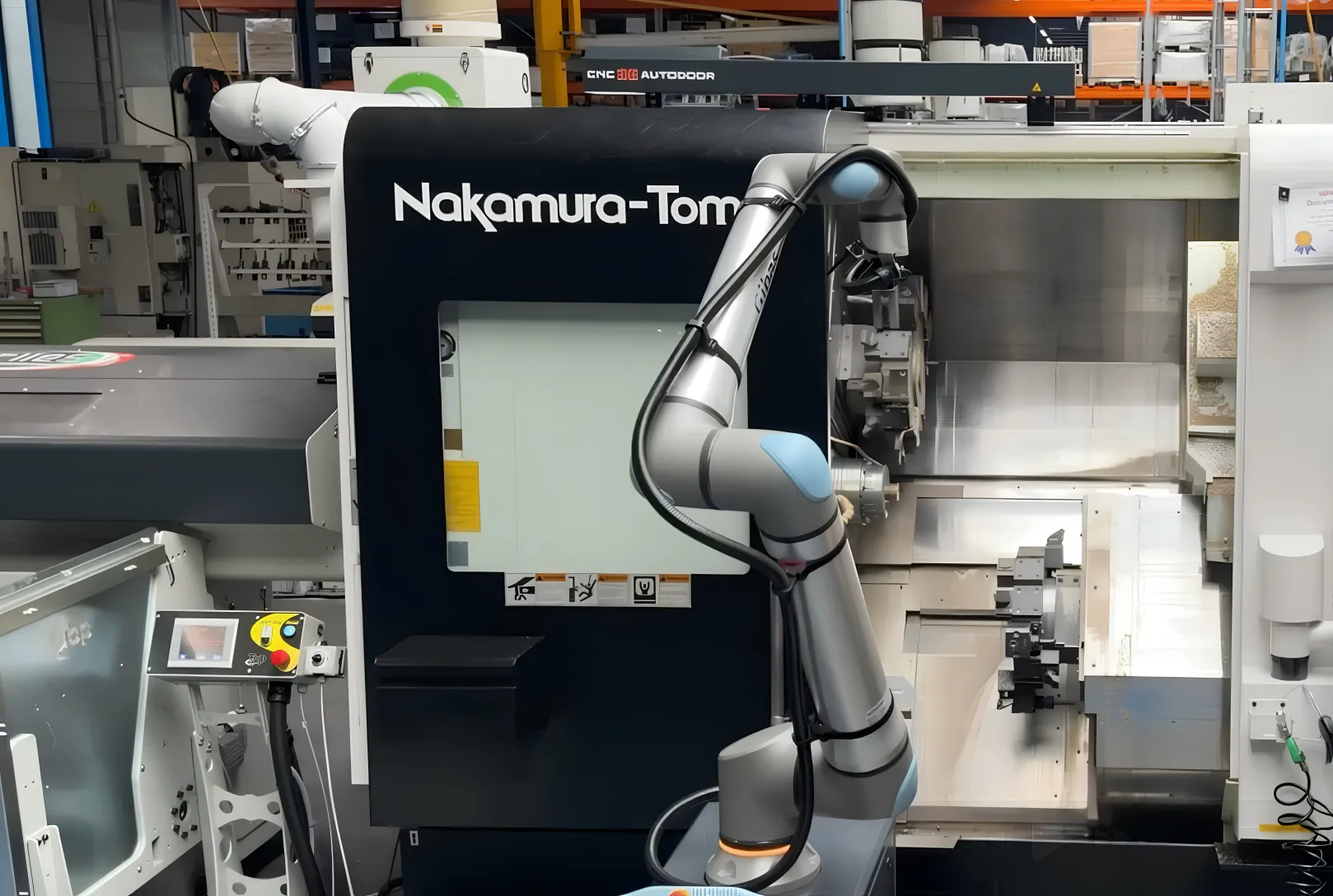 CNC AutoDoor 105 Nakamura WY-250L - Universal robot